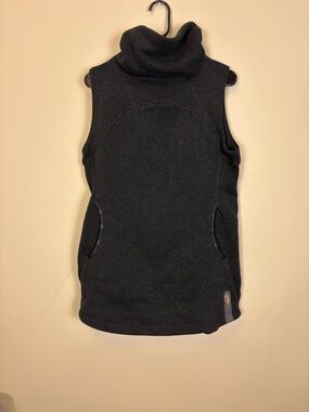 Indygena Black Fleece Lined Sleeveless Turtleneck Sweater Vest Small